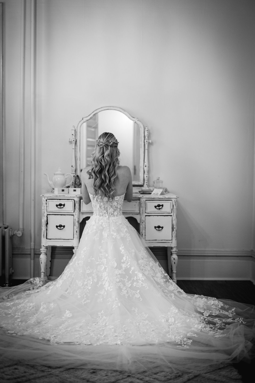 Lindsey & Josh’s Winter Utah Wedding